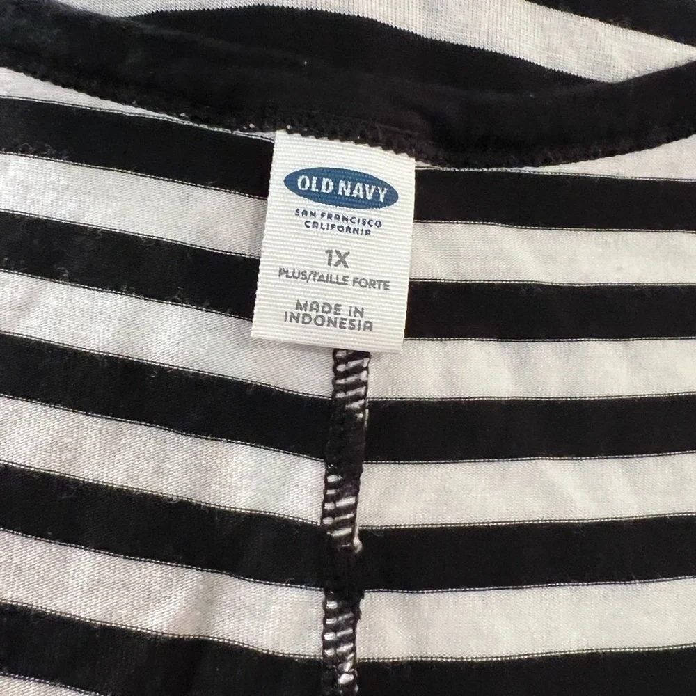Old Navy Black and White Sleeveless Midi Length Striped Dress 1x plus size - Picture 2 of 5